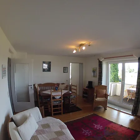 Haus Roswitha Sundermeyer A *